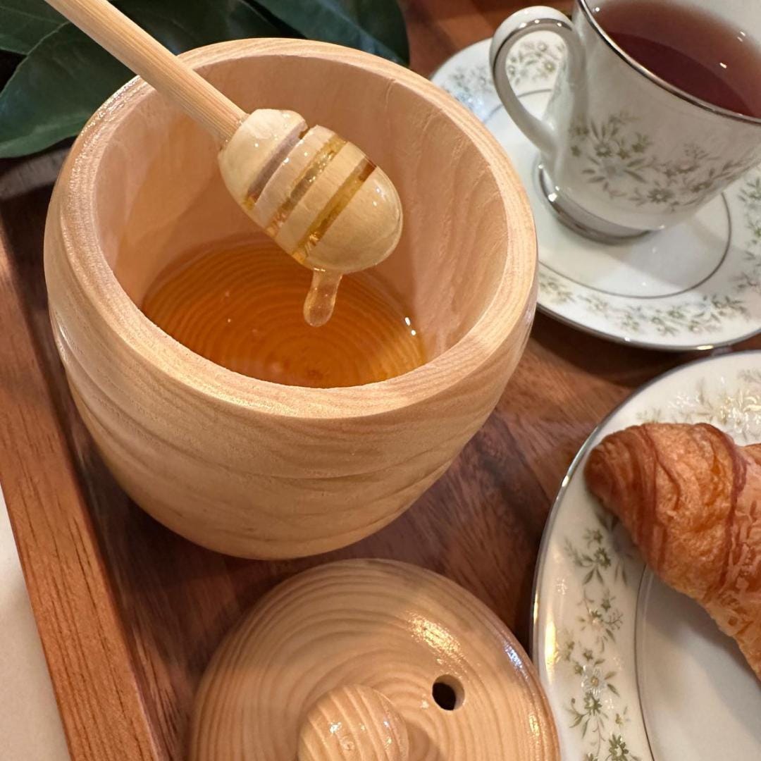 Honey Pot Jar with Honey Dipper Spoon / Rustic & Unique Wedding Gift, Christmas Gift, Organic Wood Honey Pot, Wood Honey Pot, Honey Pot